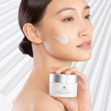 FACE CREAM 24 HOURS HYDRATION - WHITE MULBERRY SKIN PERFECTOR I even radiant glow & perfect complexion