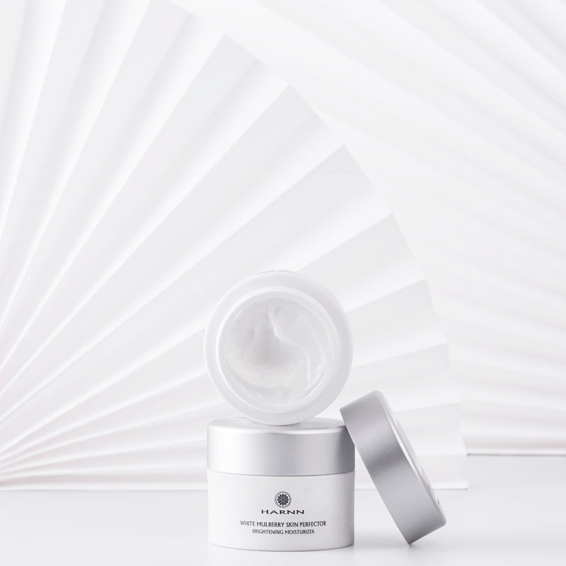 FACE CREAM 24 HOURS HYDRATION - WHITE MULBERRY SKIN PERFECTOR I evenly radiant, perfect complexion